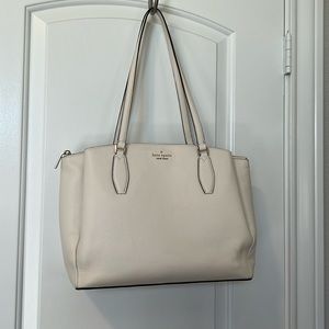 Kate Spade shoulder bag.